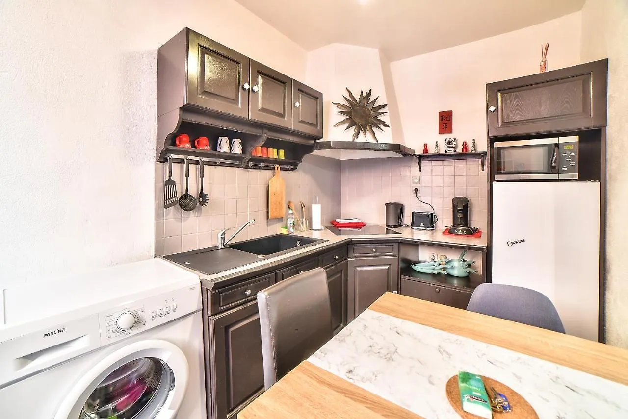 Appartement Dans Le Vieux Nice Apartment